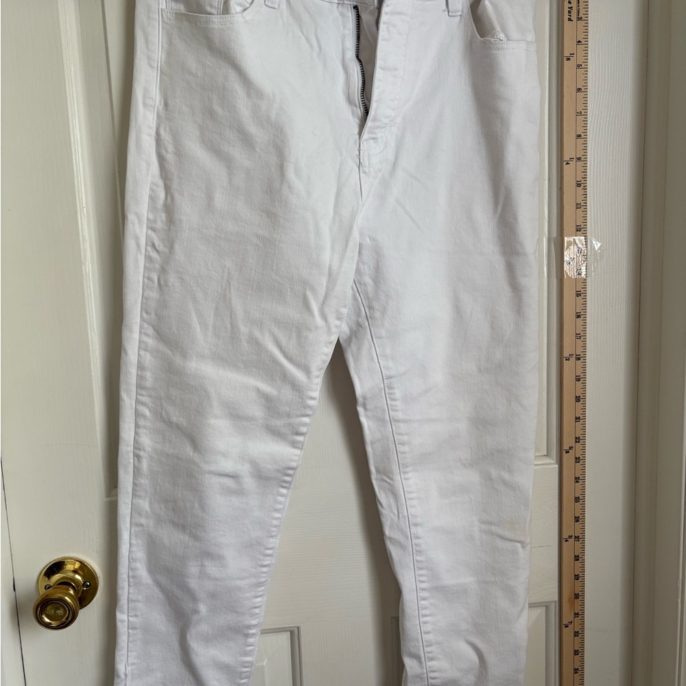 Nature. New White Denim Jeans